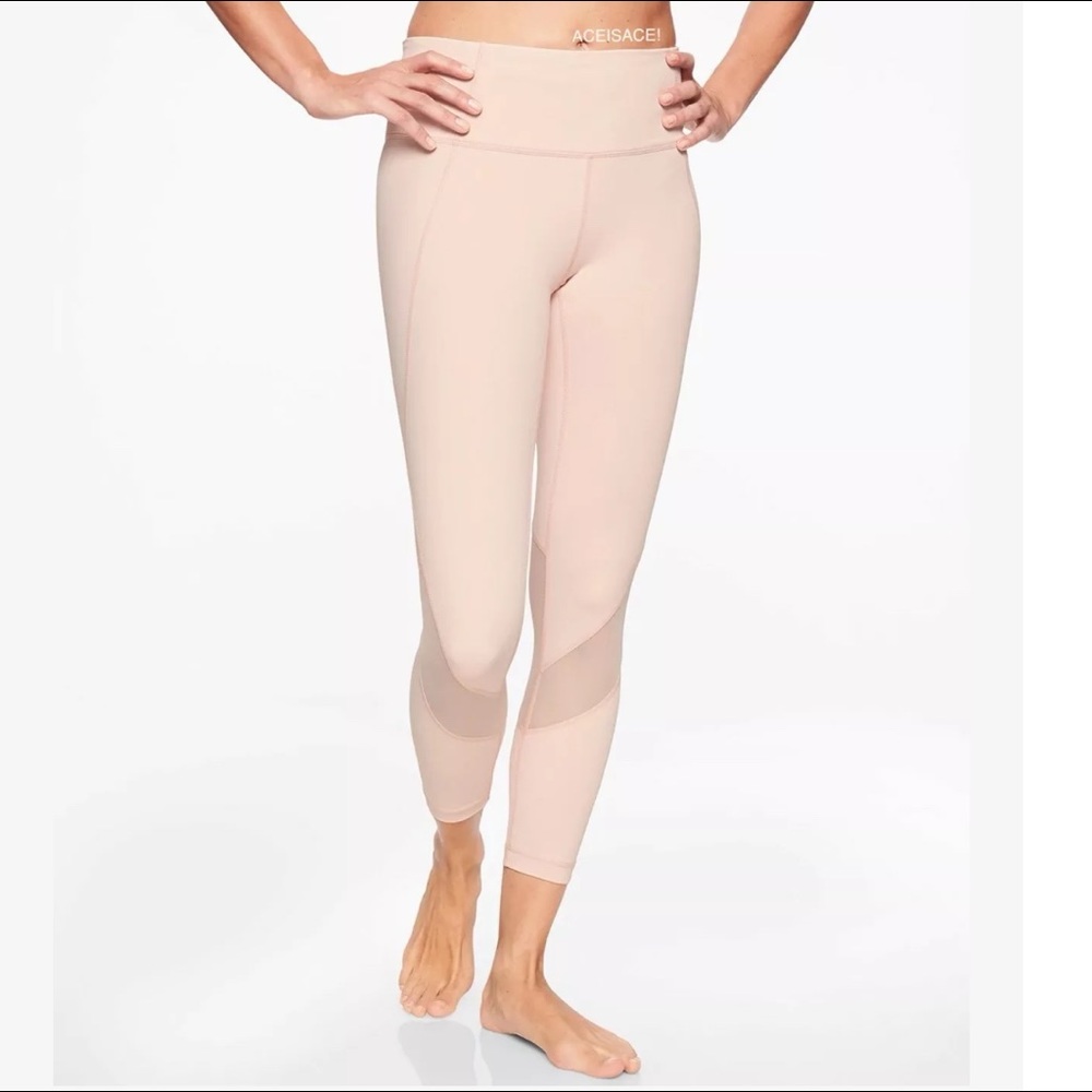 Athleta Eclipse Light Pink 7/8 Tights Size Small